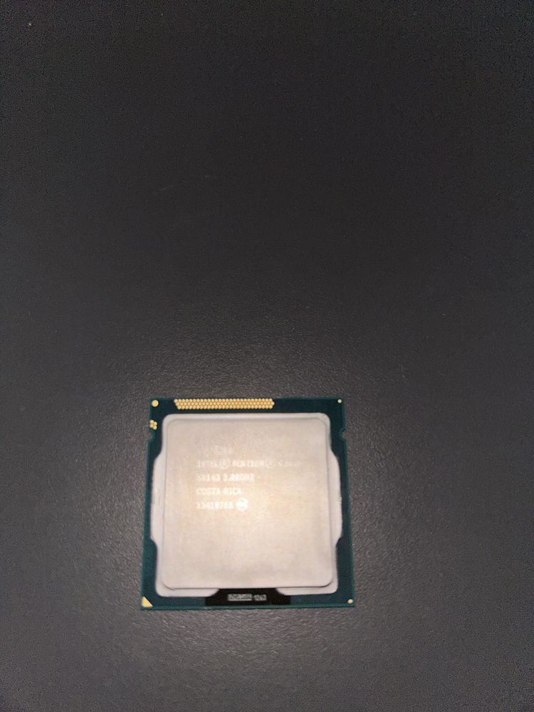 Procesor Intel G2030 3 GHz LGA1155