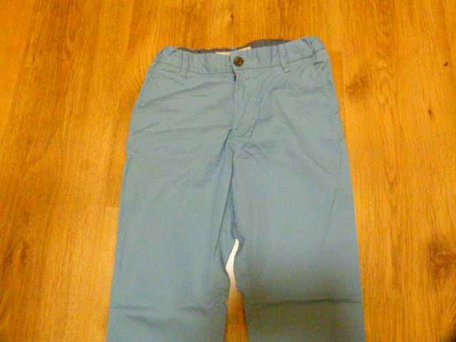 rozm 140 H&M spodnie eleganckie chino niebieskie jasne chłopięce