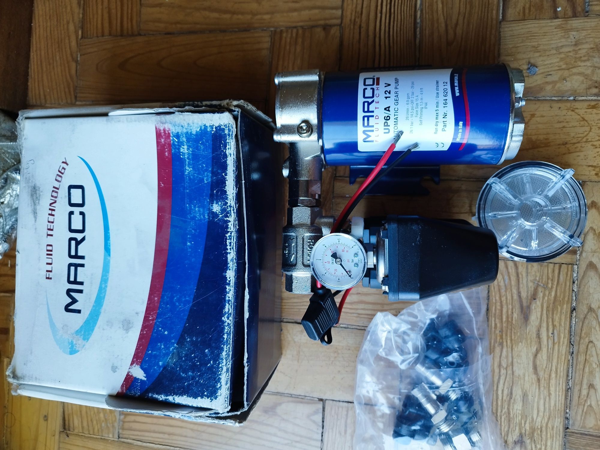 Bomba Automática UP6/A 12V, para Barcos / Autocaravana