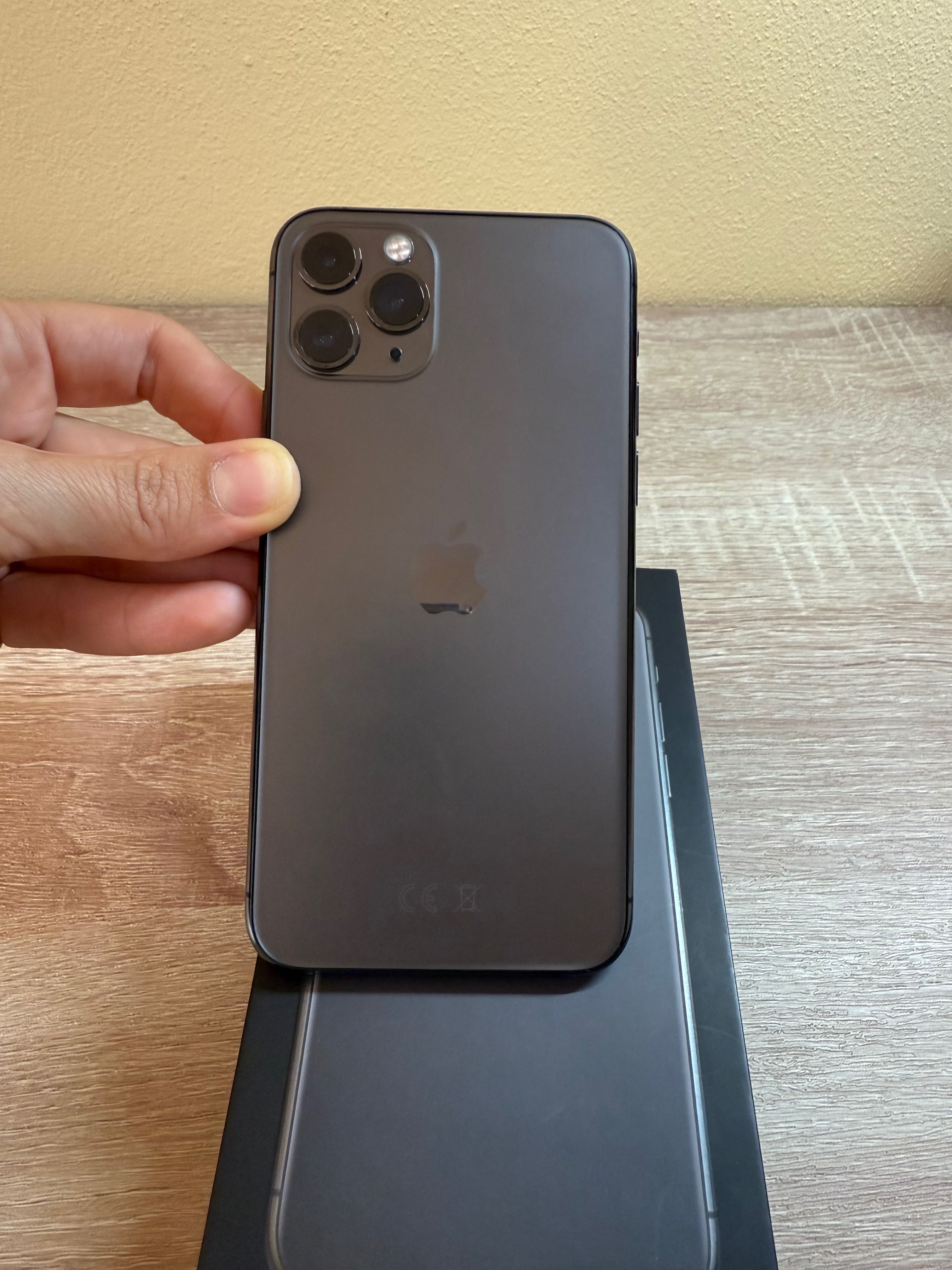 iPhone 11 Pro 64G Preto - Desbloqueado
