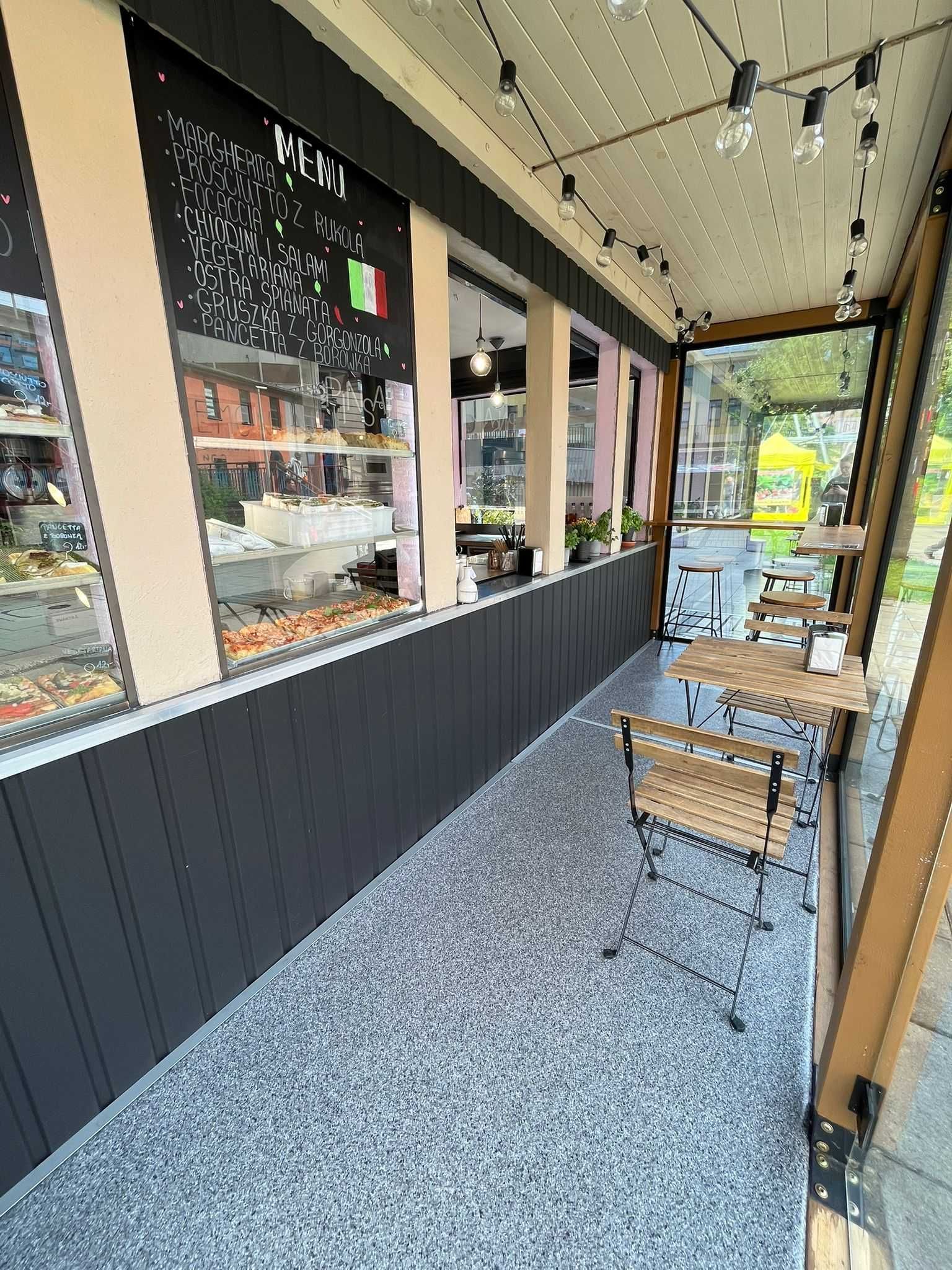 Pawilon Handlowy w Centrum Bielska