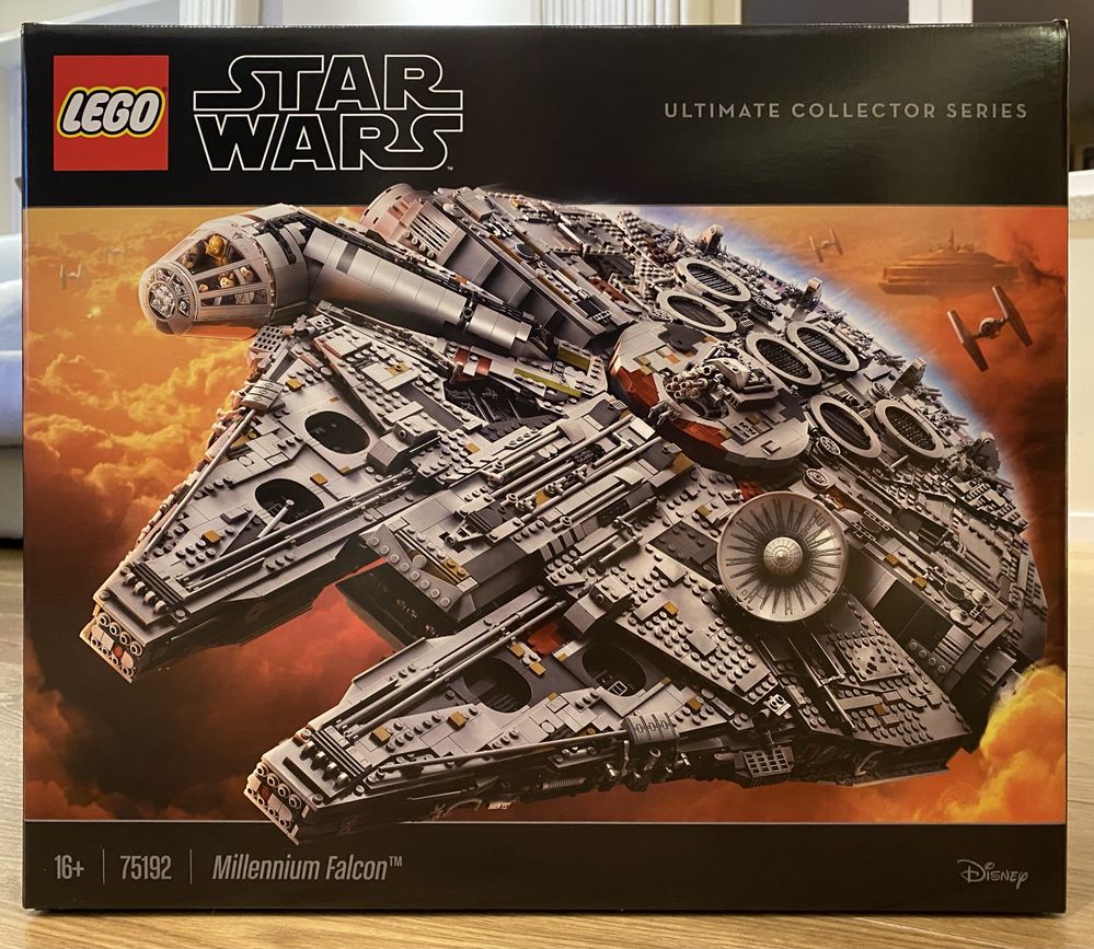 Lego Star Wars UCS Millenium Falcon 75192