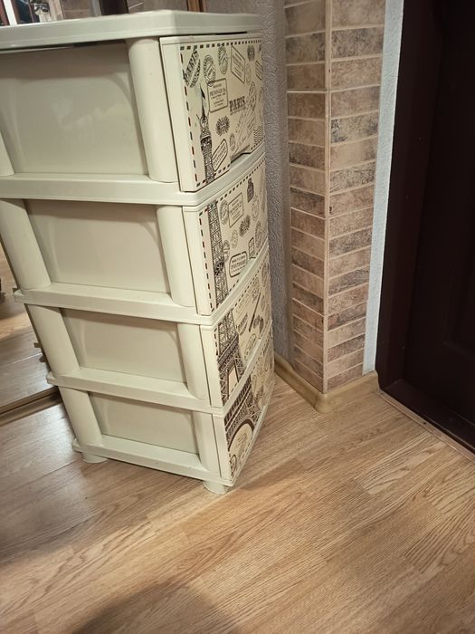 Комод пластиковий Алеана- Париж