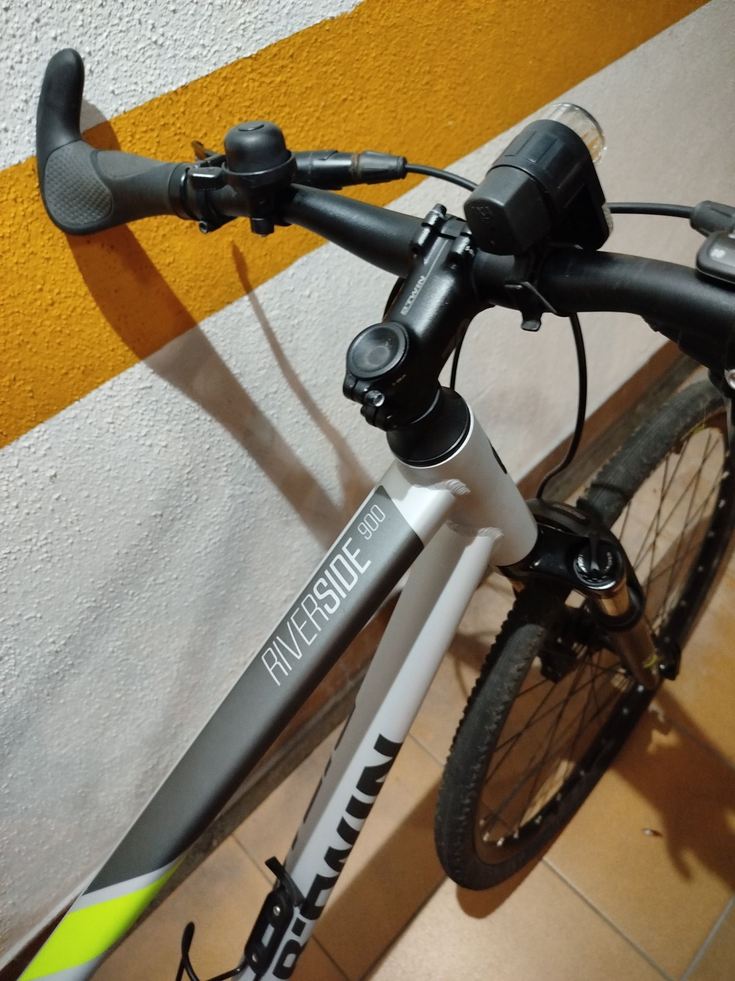 Bicicleta BTWIN Riverside 900 Decathlon