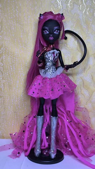 Монстер хай кюпід кетті Рошель ханні Венера джинафаєр твайла лагуна