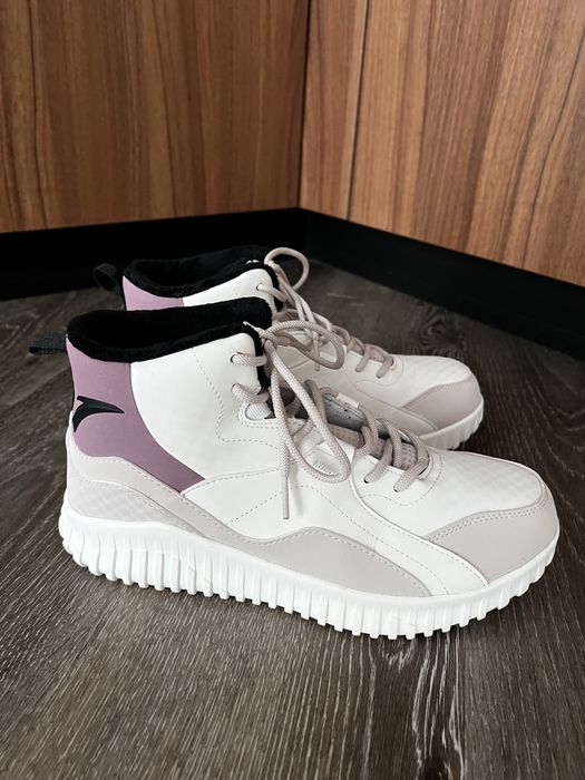 Зимові Кросівки черевики anta