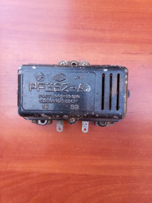 Реле-регулятор напряжения  РР362-А