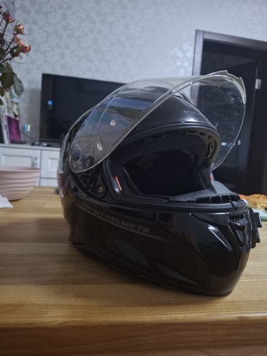 Шоломо MT Helmets