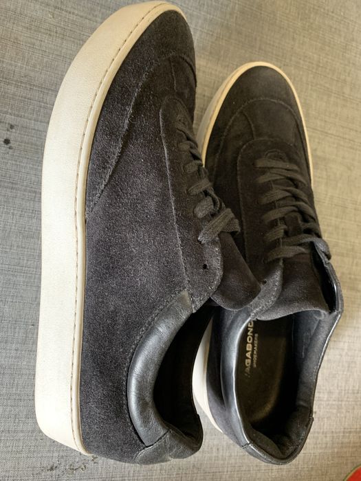 Продам  туфли-кеды VAGABOND