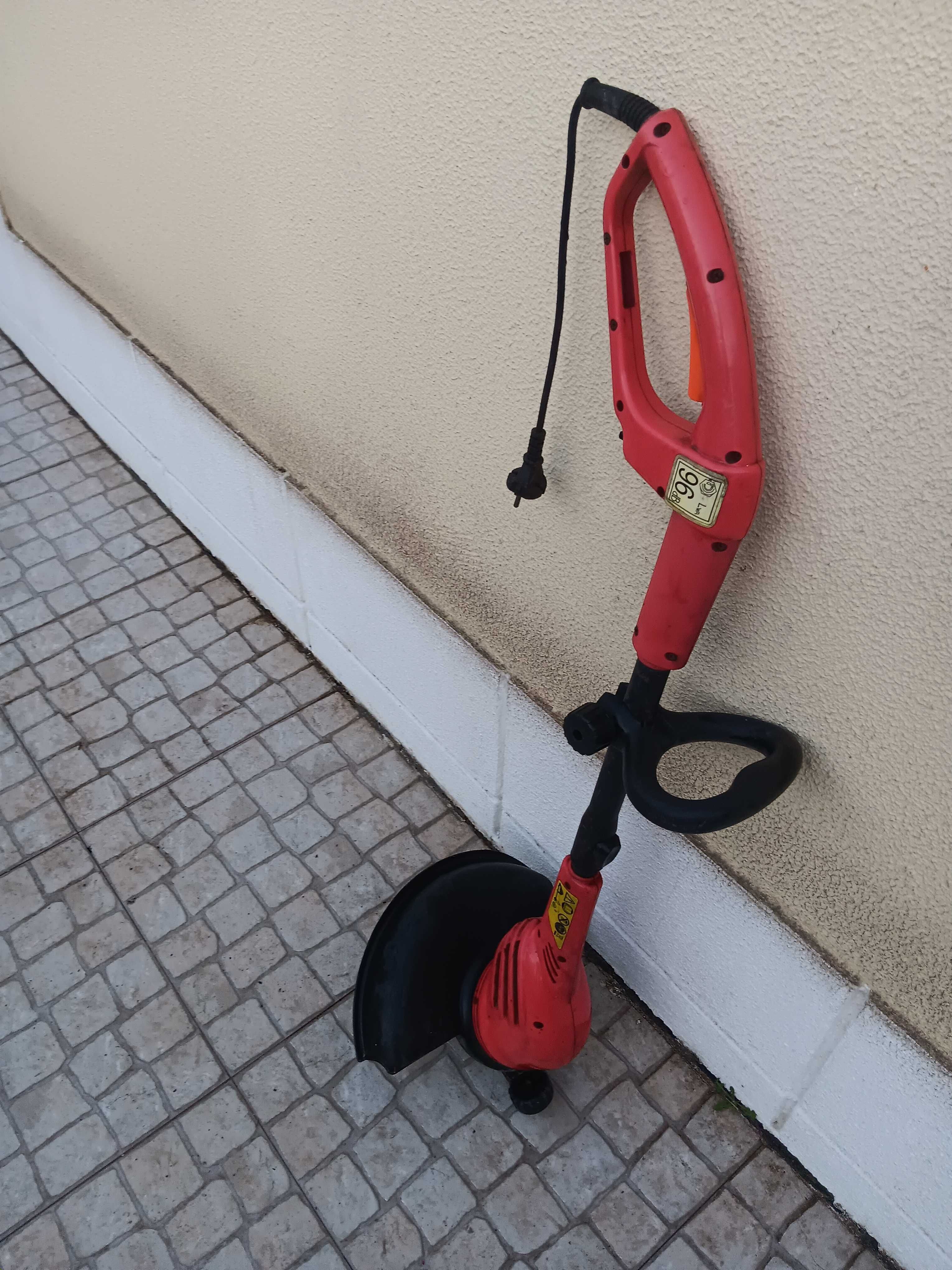 Aparador de relva Valex Denver 450