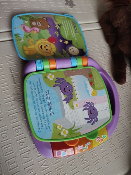 książeczka z wierszykami bajkomiś lala grzechotka