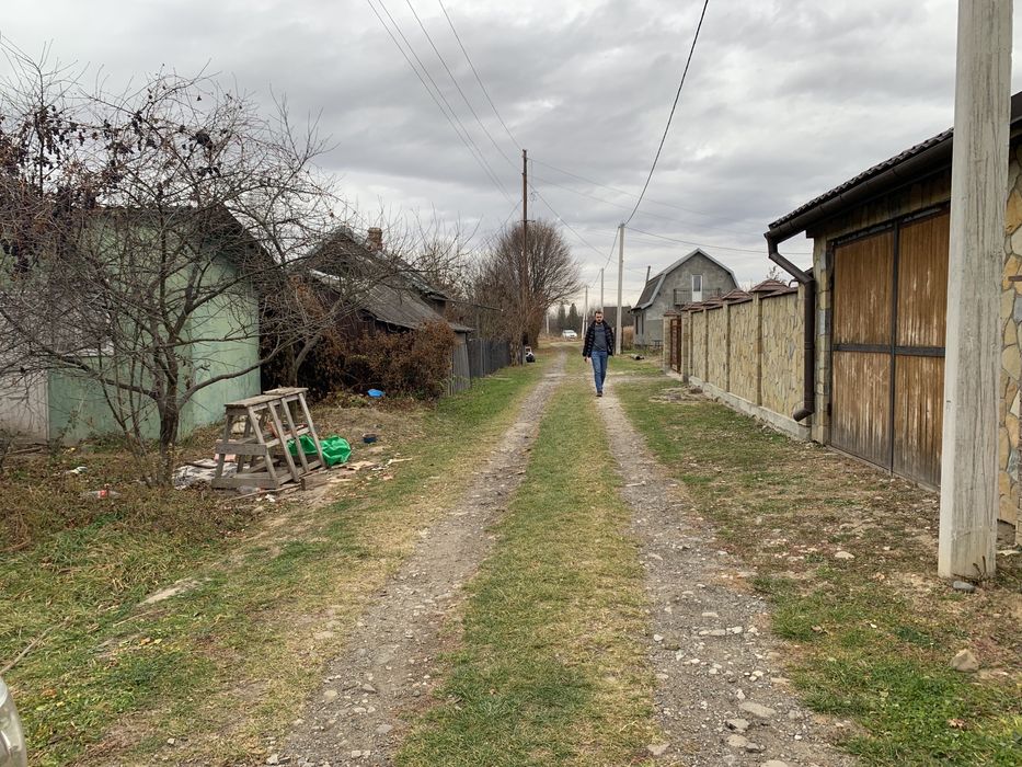 Участок на продаж