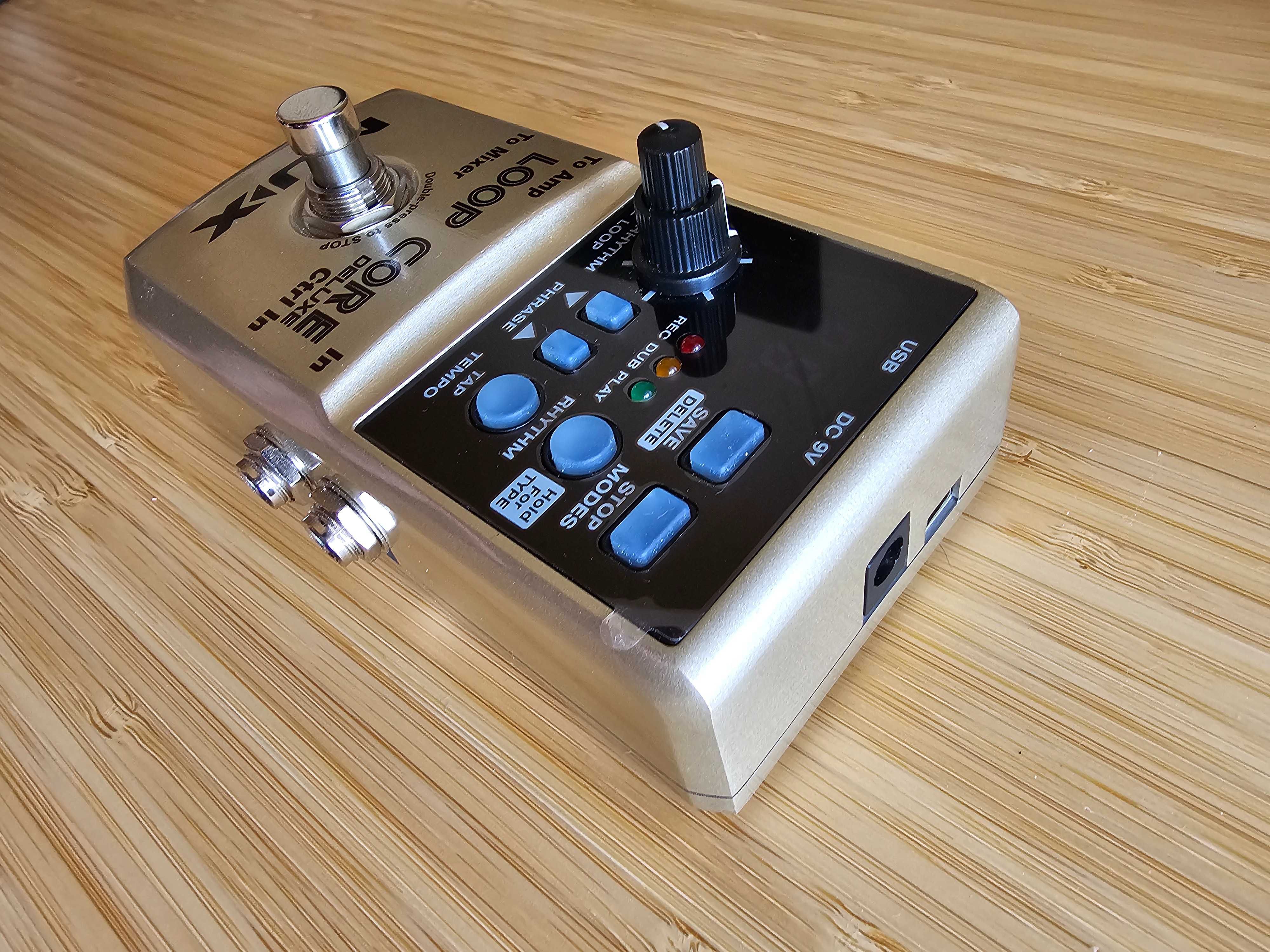 Looper NUX Loop Core Deluxe Bundle