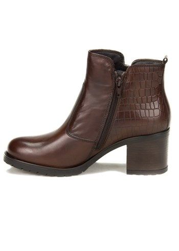 Весняні ботинки нові