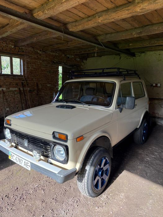 Продам ниву 2121 або обмін на трактор