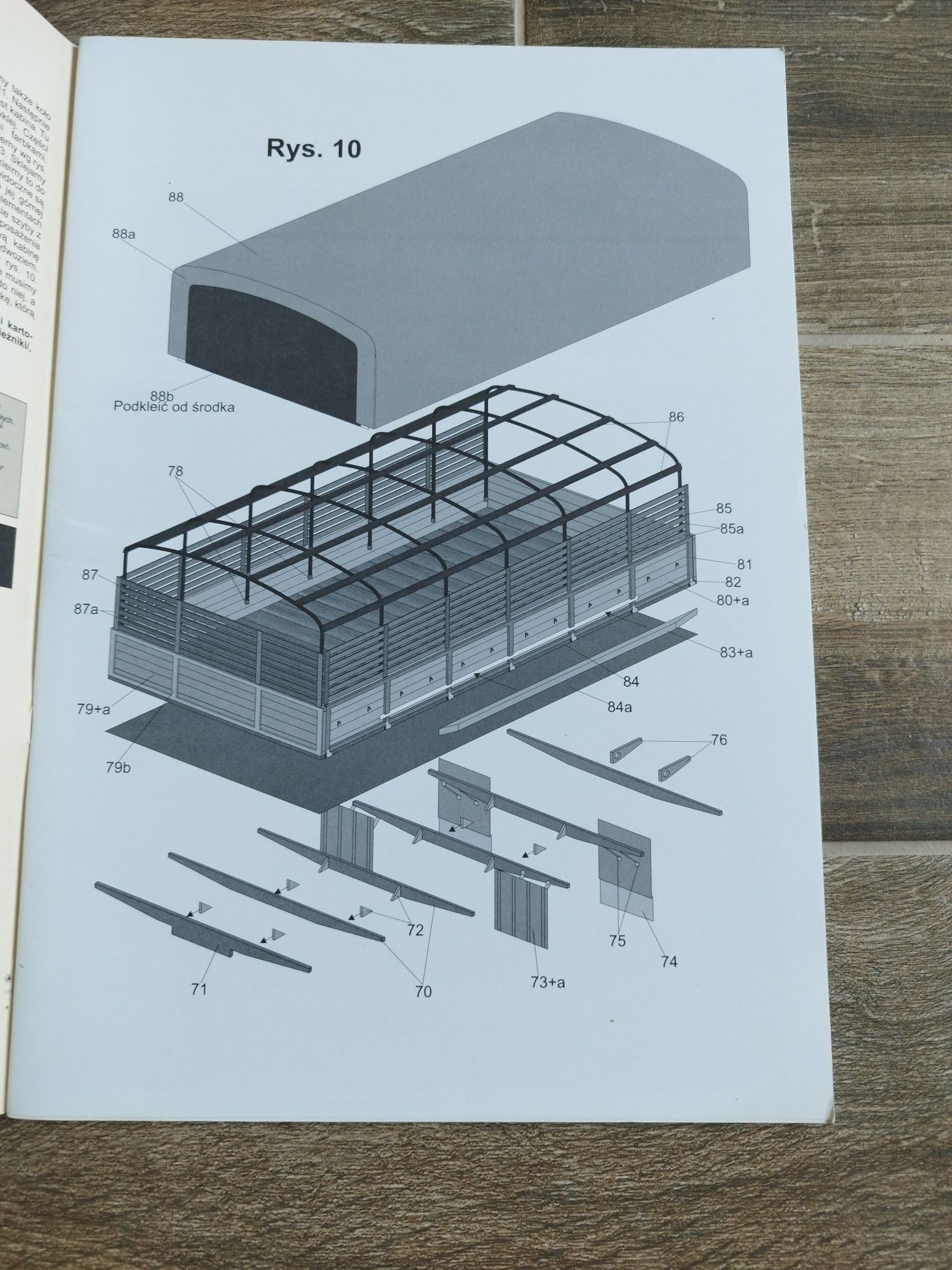 Model kartonowy Żubr A80