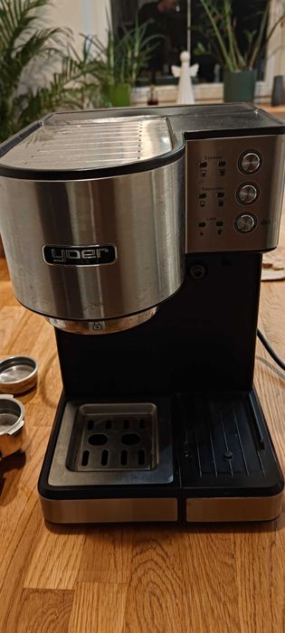 ekspres Yoer Lattimo EMF01S kolbowy