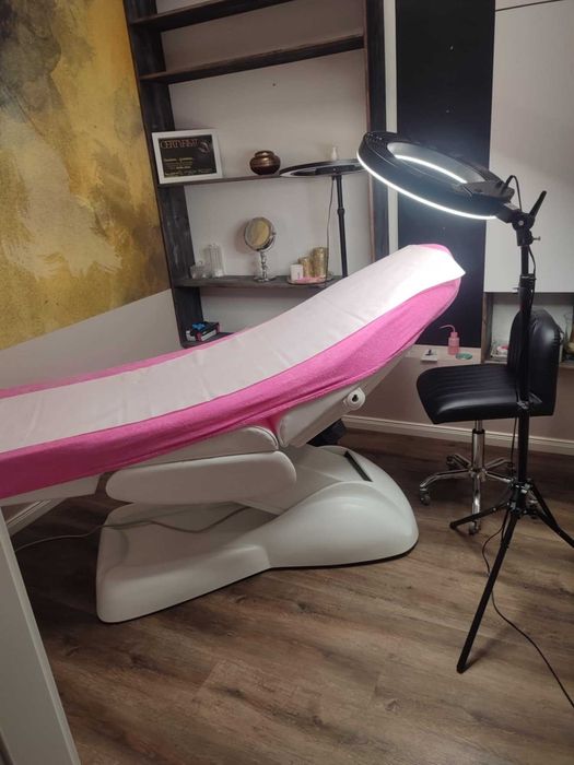 Fotel kosmetyczny elektryczny