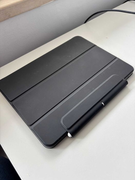 iPad Air 11'' M2 128GB com Pencil Pro e Capa