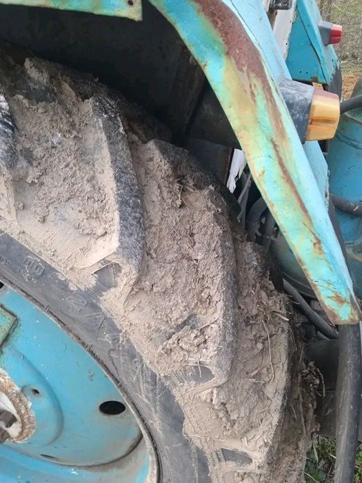 Продам трактор в доброму стані