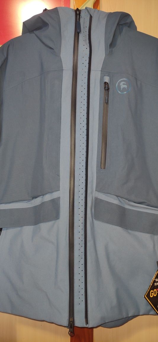 Жіноча демісезонна куртка Backcountry Gore-Tex. НОВА!!!