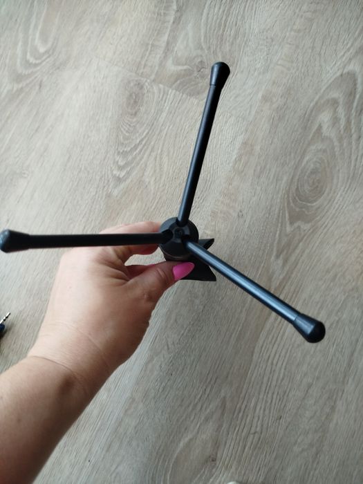 Trust mikrofon + statyw