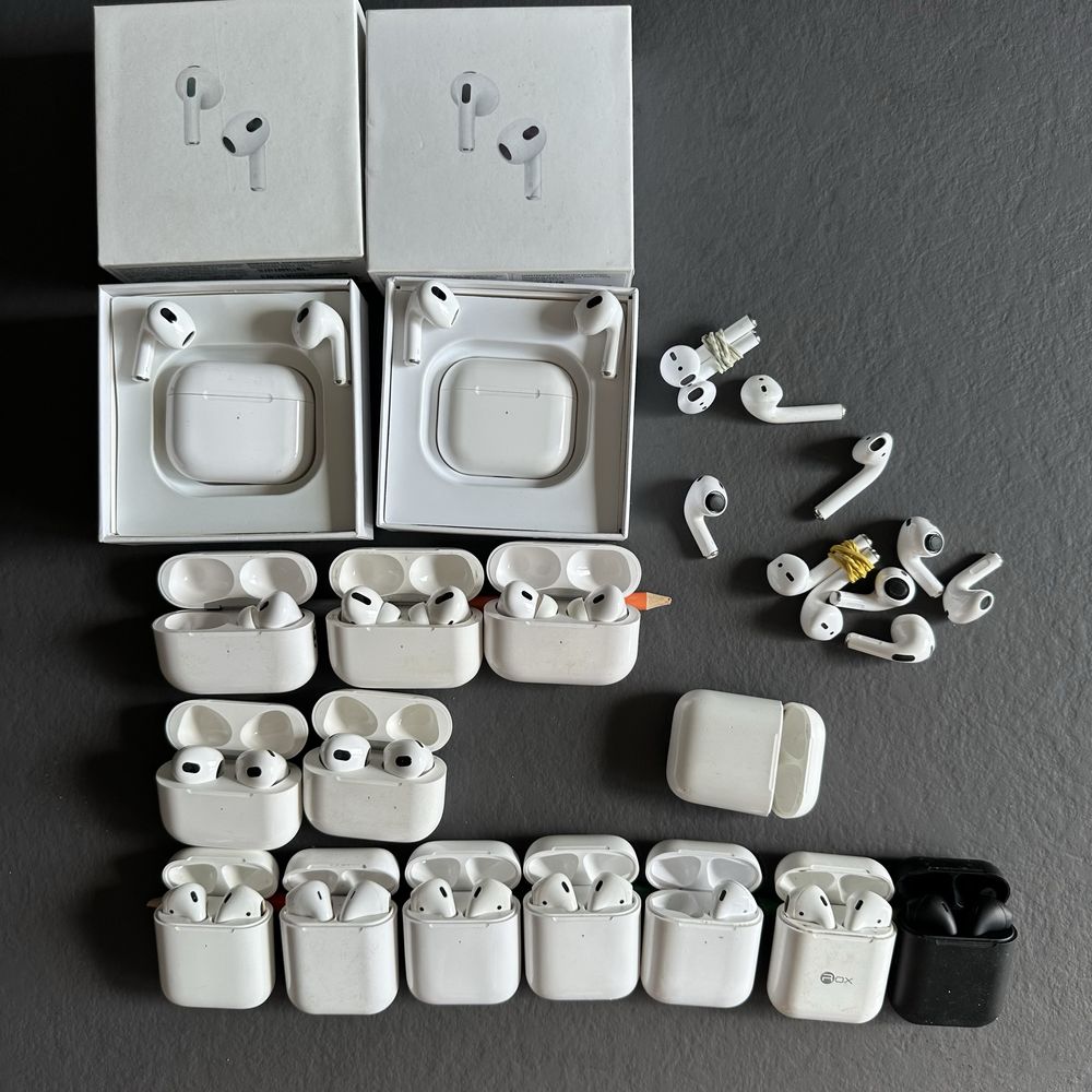 Лот наушників airpods навушники