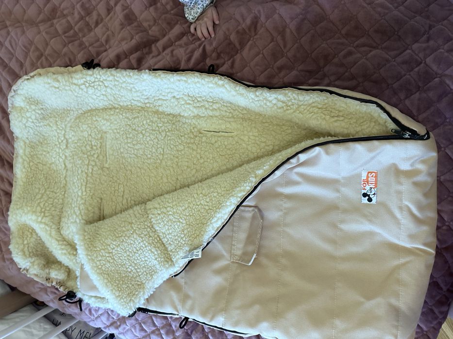 Зимовий конверт у люльку на овчині віком з 0 до 6 міс