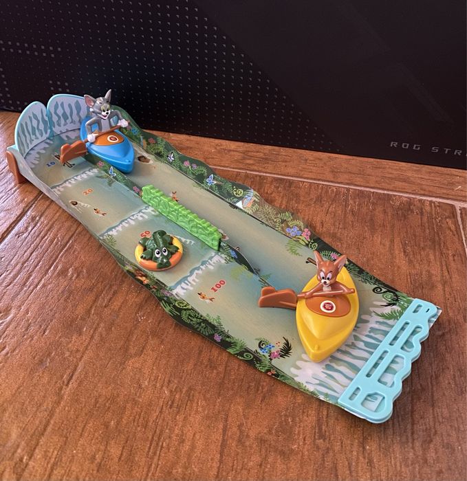 Jogo Maxi Kinder Tom & Jerry / DC 3-5