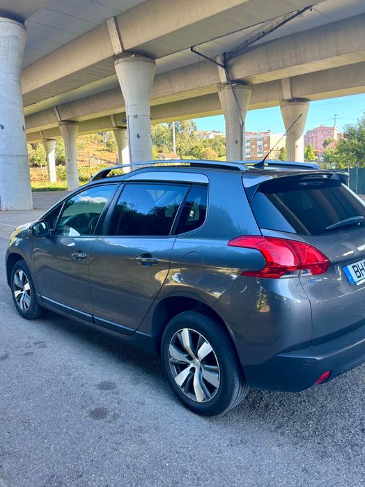 PEUGEOT 2008 puretch