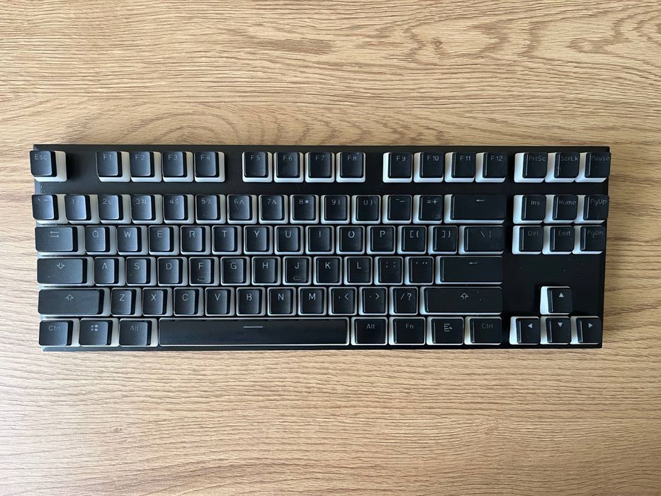 Клавиатура HyperX Alloy FPS pro