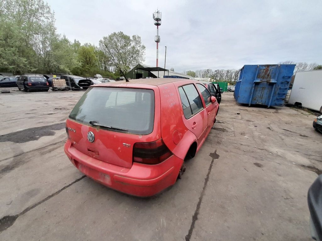 Vw Golf IV 1.9TDi 2001r 74kW/101KM maska 216/24