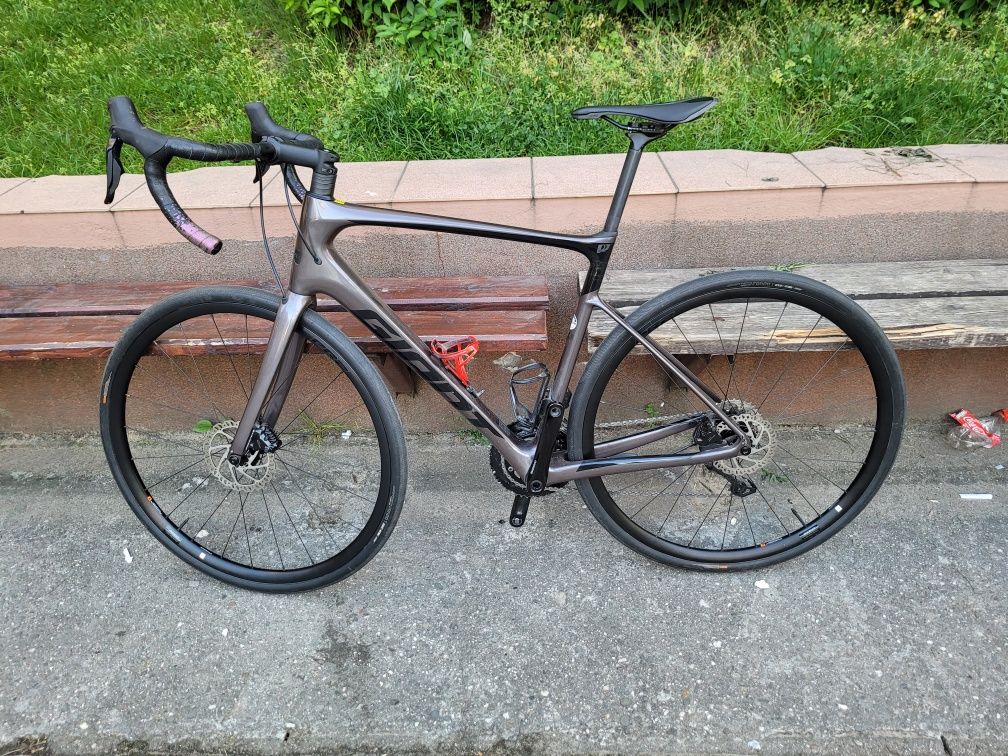 Giant Defy Advanced 1 2023 ML 105 di2