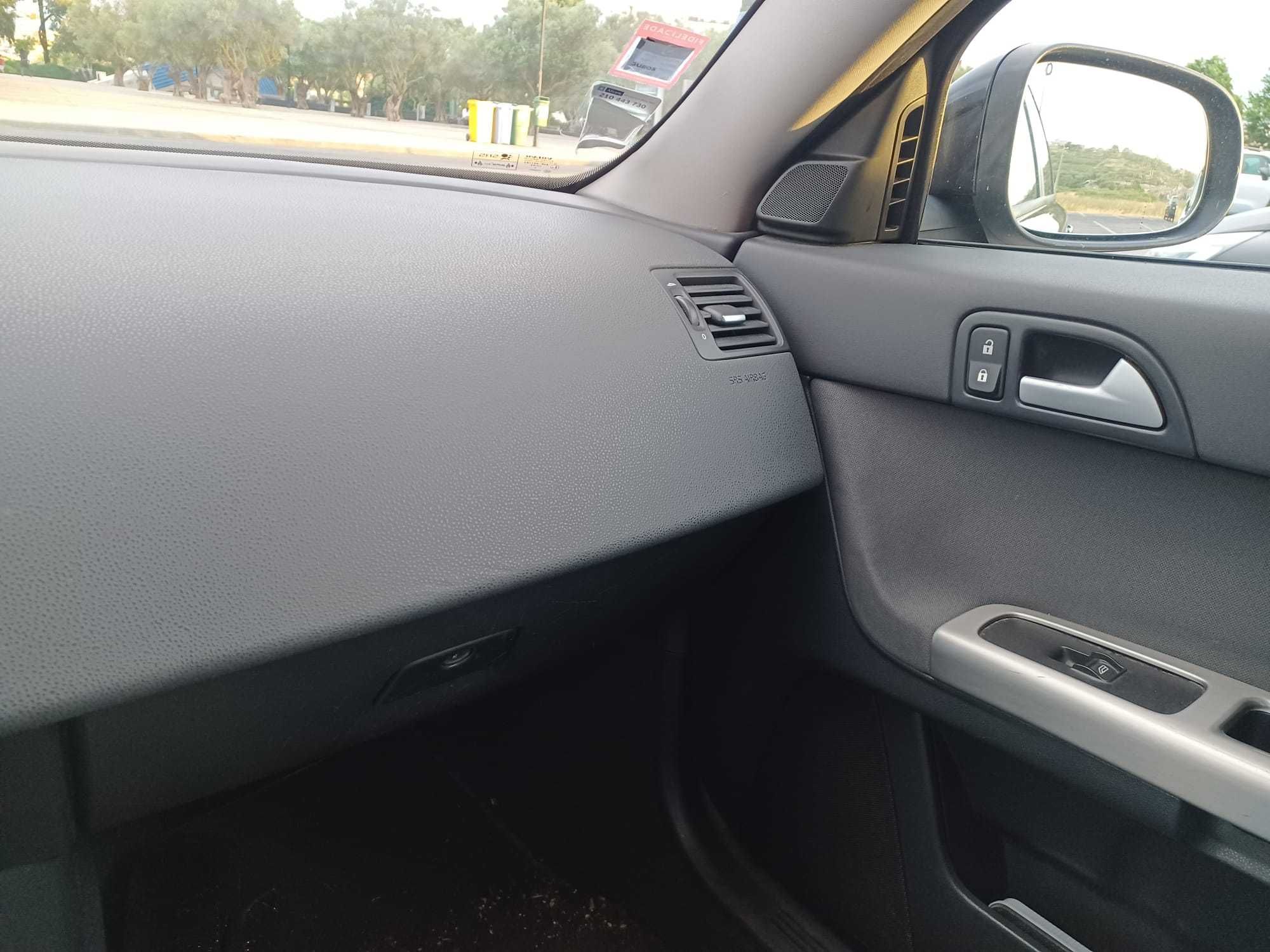 Volvo V50 confiável e estimado