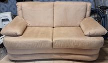Sofas em Alcantara