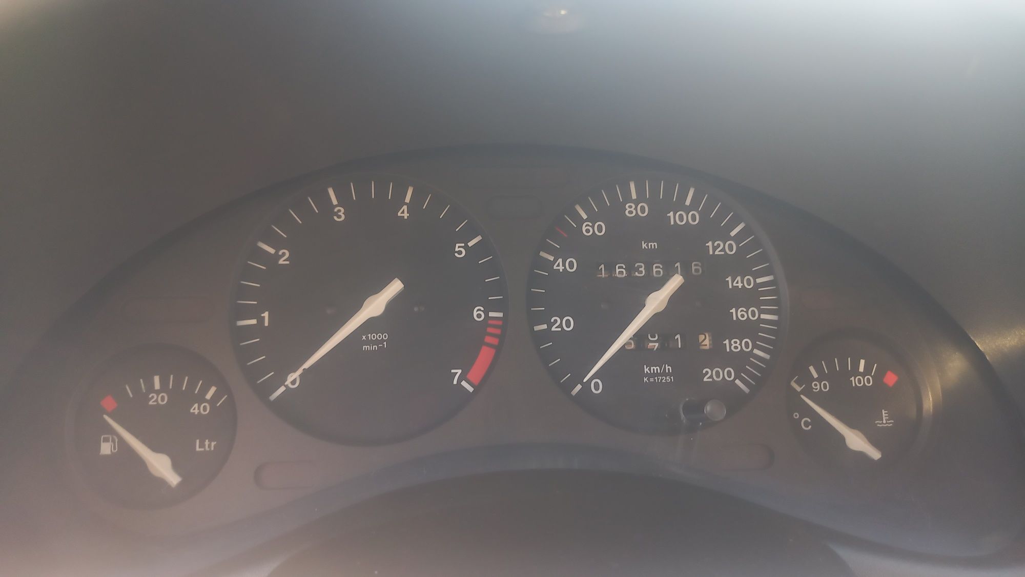 Sprzedam opla corsa 1.4 benzyna