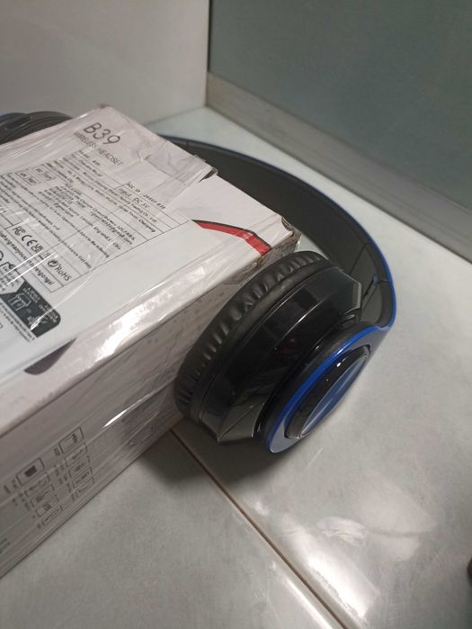 наушники новые bluetooth беспроводные синие с глубокими басами