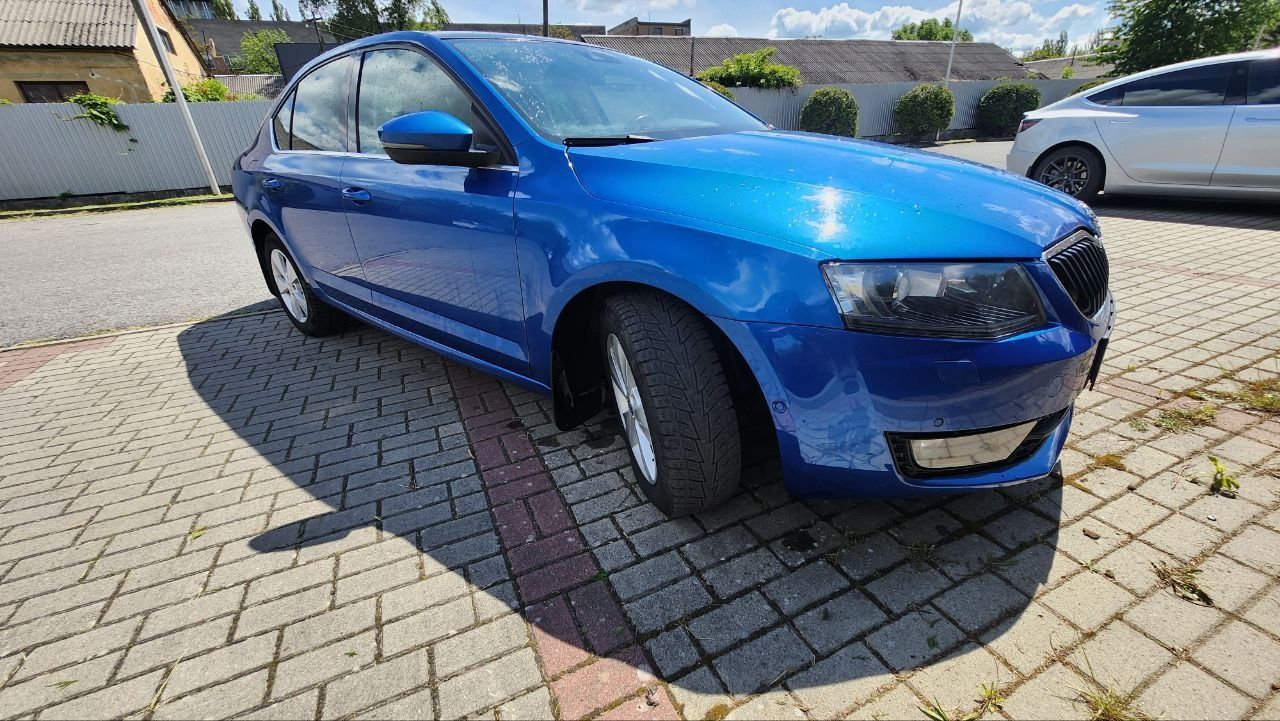 Skoda oktavia A7 седан  2014