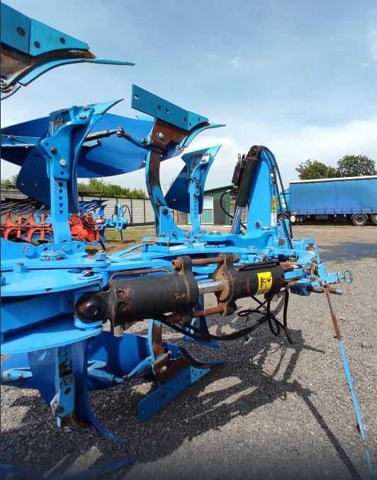 Плуг 5-ти корпусний Lemken VariOpal 7. Плуг Лемкен -висота стійки 85см