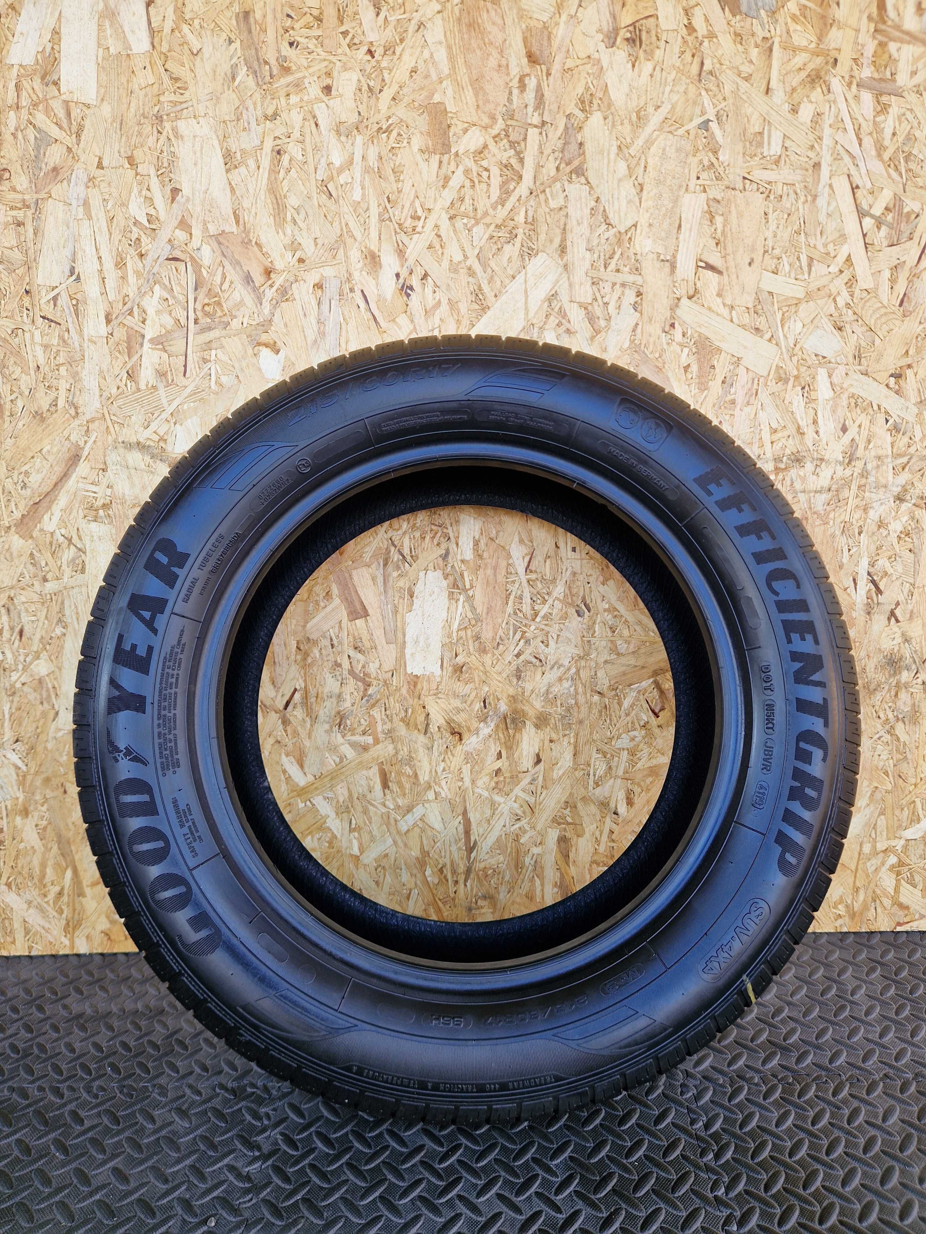 Opona letnia 215/60/17 Goodyear EfficientGrip SUV 4X4
