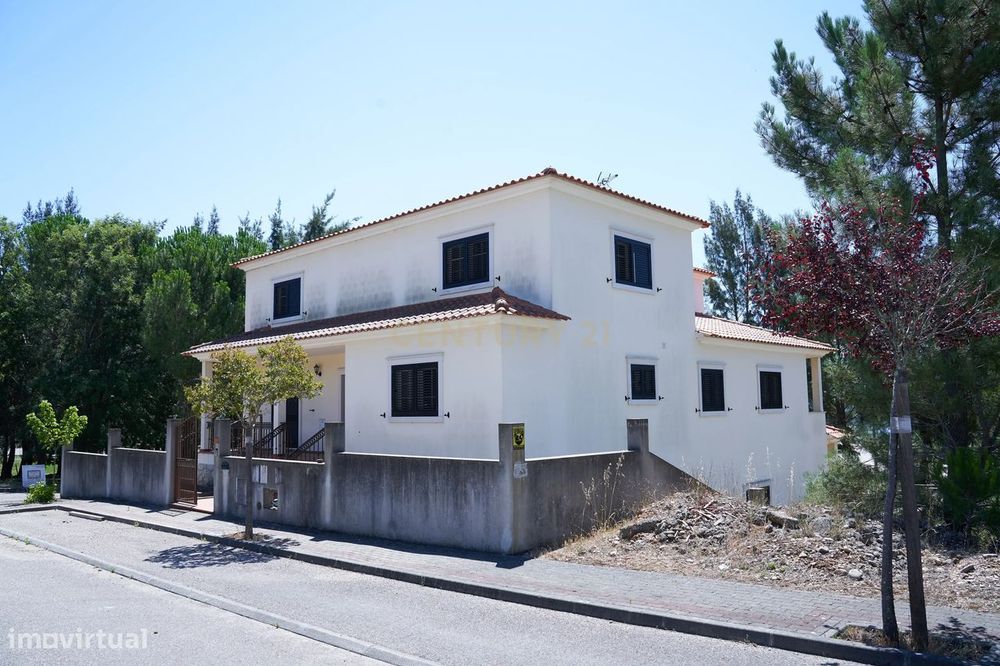 Magnífica Moradia Unifamiliar à Venda