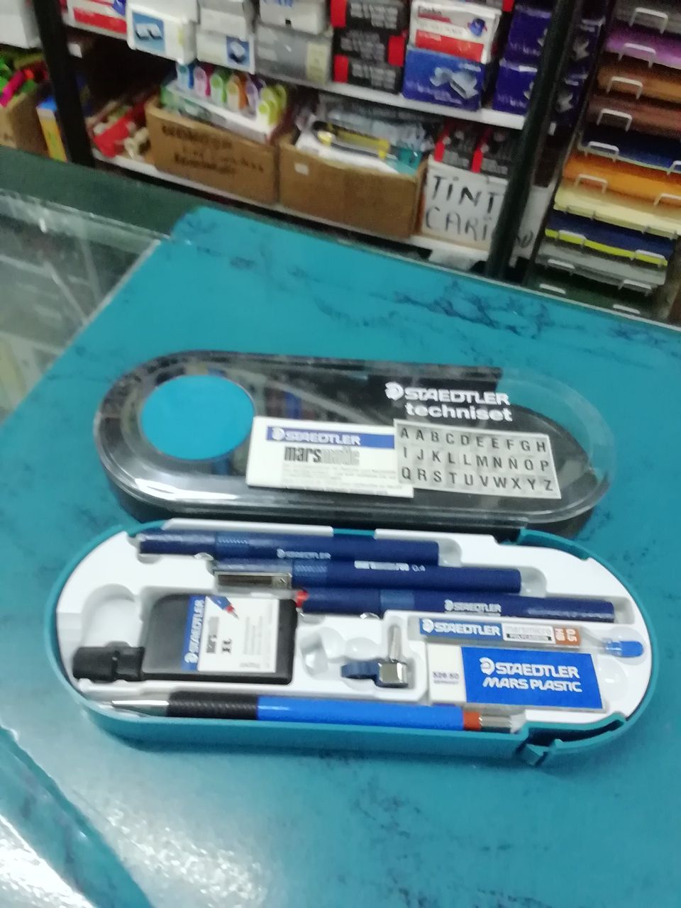 Conjunto de canetas técnicas Staedtler, novo