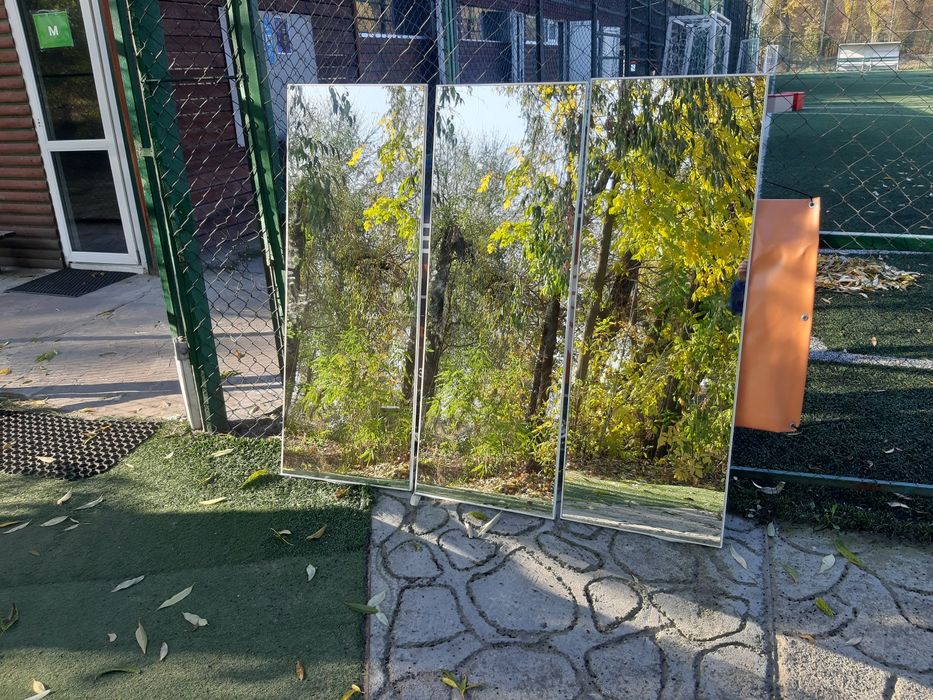 Торгівельне обладнання після закриття магазину. Торговое оборудование