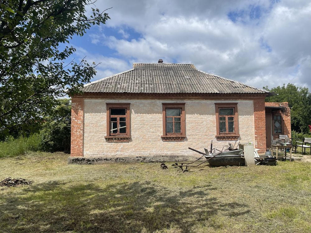 Продаємо свій будинок