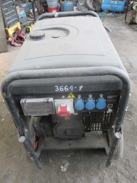 Agregat prądotwórczy SDMO TECHNIC 7500 TE AVR 8,1 kVA