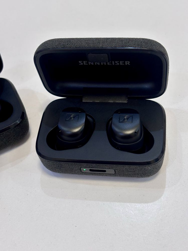 Наушники Sennheiser Momentum True Wireless 3