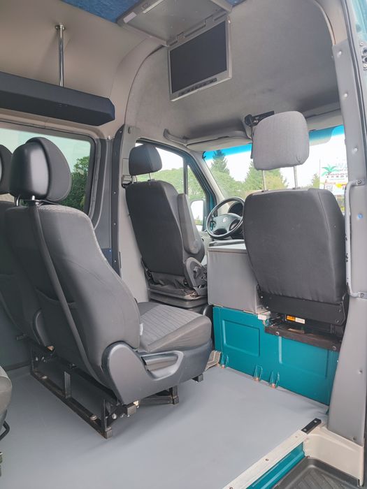 Wynajem busa VW Crafter 9-osobowy | Wyjazdy | Transport | Wakacje