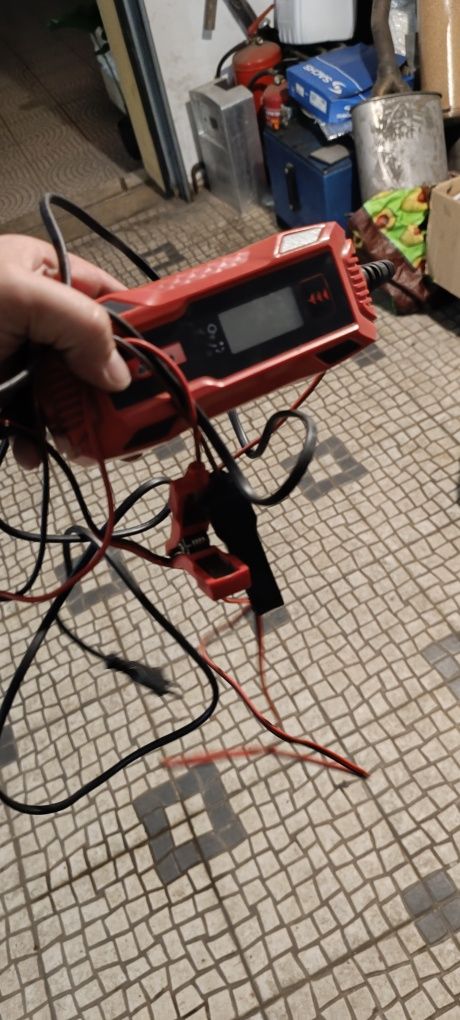 Ferramentas parkiside e câmera vigilância painel solar