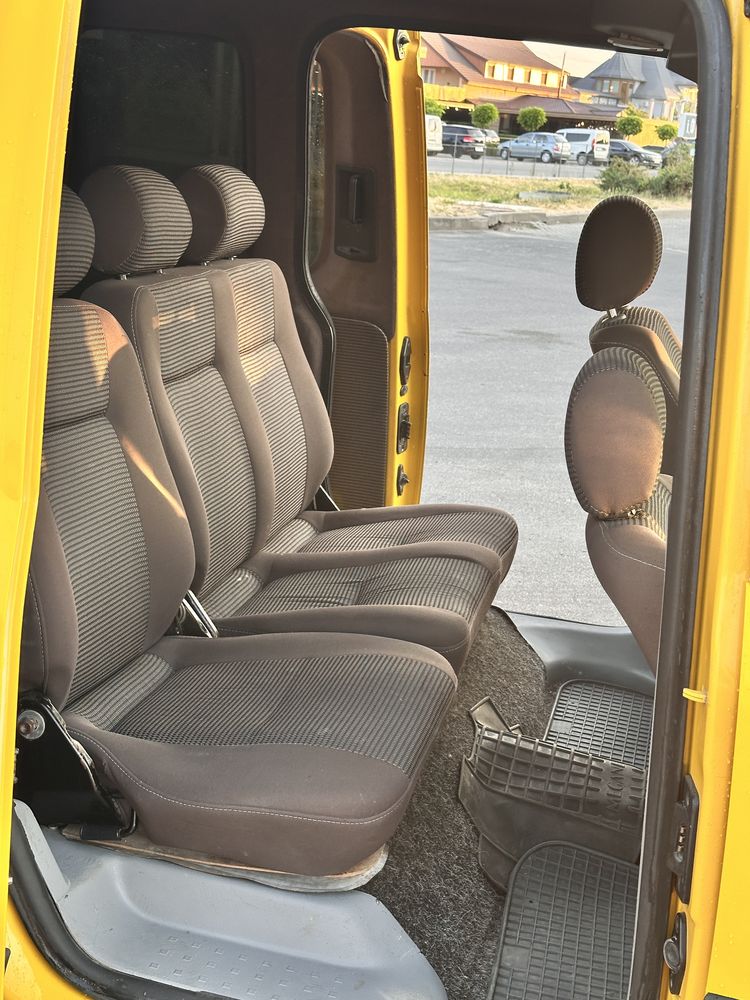 Продам Volkswagen Caddy 2005 рік
