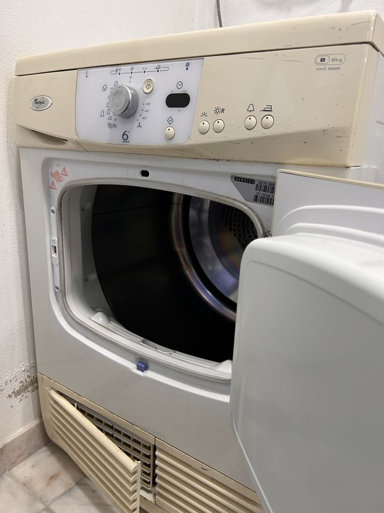 Maquina secar roupa Whirlpool - usada